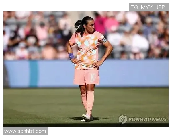 全球女足传奇人物盘点她们如何改变了足球的历史与未来 全球女足传奇人物盘点她们如何改变了足球的历史与未来